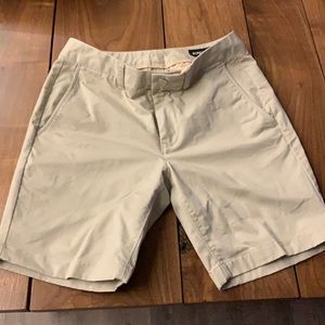 Barely worn Bonobos 7” Shorts. 29 waist.
